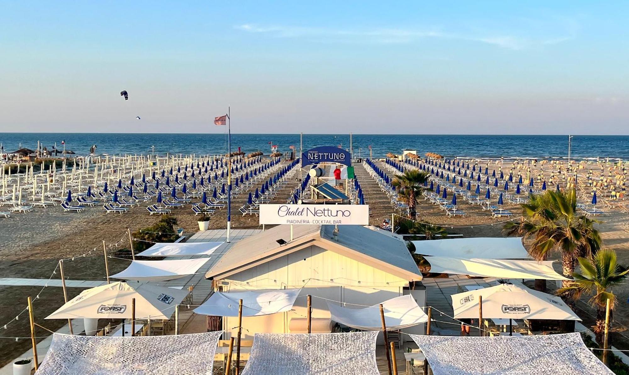 Hotel Columbia Frontemare Римини Экстерьер фото